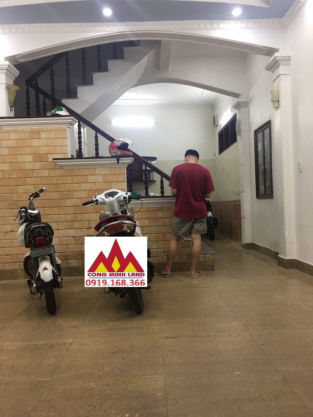 Bán nhà đường Hoàng Ngọc Phách, Quán Nam, Lê Chân, Hải Phòng. 