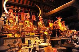 THỨC LỄ NHÀ TRẦN
