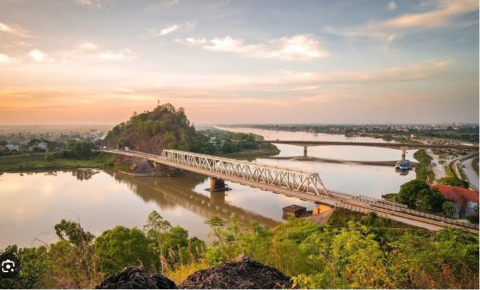 CAO BIỀN VÀ ĐẤT HÀM RỒNG THANH HÓA