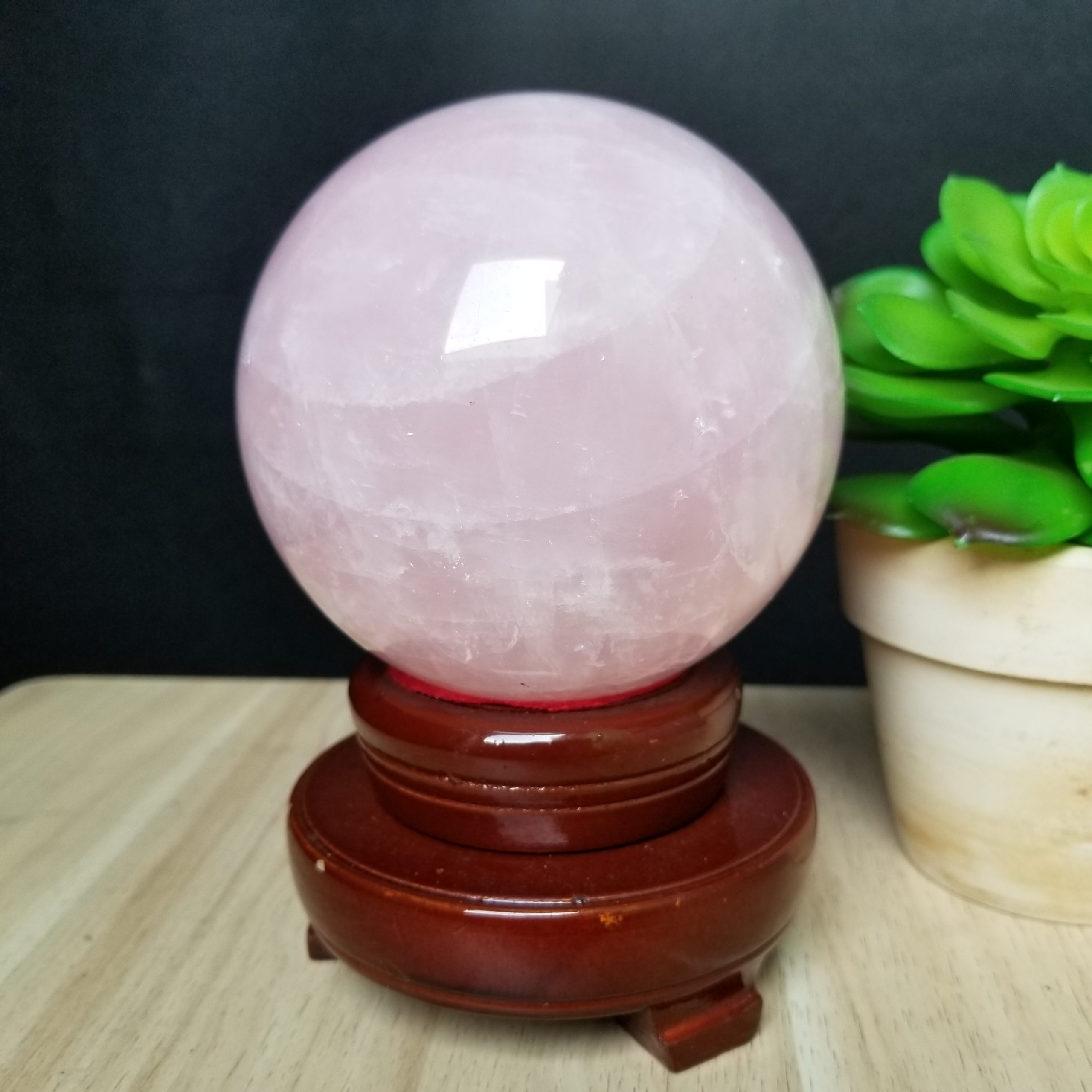 Nếu không muốn tiền bạc tiêu tán, sức khỏe sa sút, đừng đặt đá phong thủy ở những vị trí này