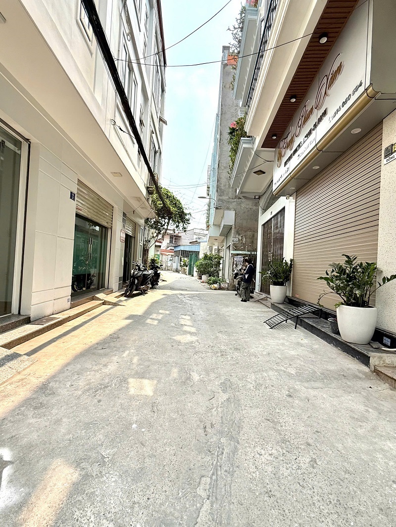 BÁN NHÀ LÔ GÓC – 2 MẶT THOÁNG – TAXI ĐỖ CỬA – GẦN AEON MALL, LÊ CHÂN, HẢI PHÒNG 