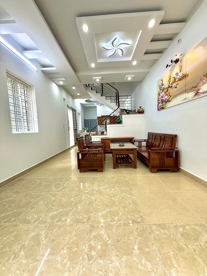 BÁN NHÀ LÔ GÓC – 2 MẶT THOÁNG – TAXI ĐỖ CỬA – GẦN AEON MALL, LÊ CHÂN, HẢI PHÒNG 