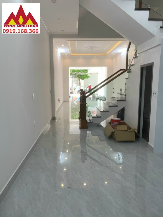 Bán nhà mặt đường Hoàng Ngọc Phách, Quán Nam, Hải Phòng